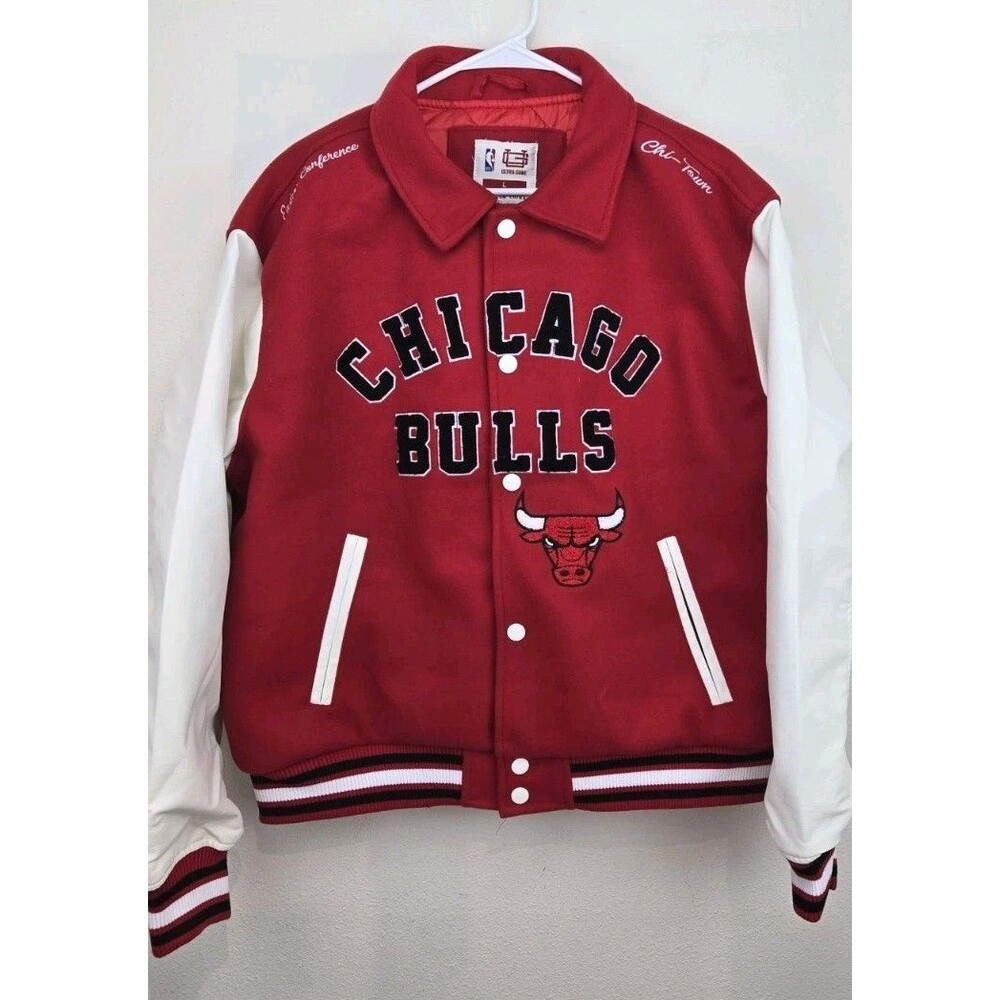 Ultra Game Official Licensed NBA Chicago Bulls Varsity Bomber Jacket Sz XL Nwt